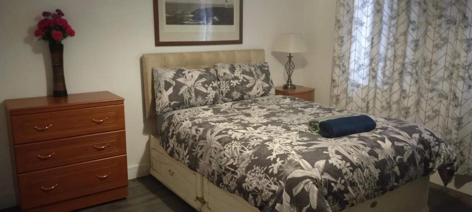 Homestay White House Ensuite Double Bedroom
